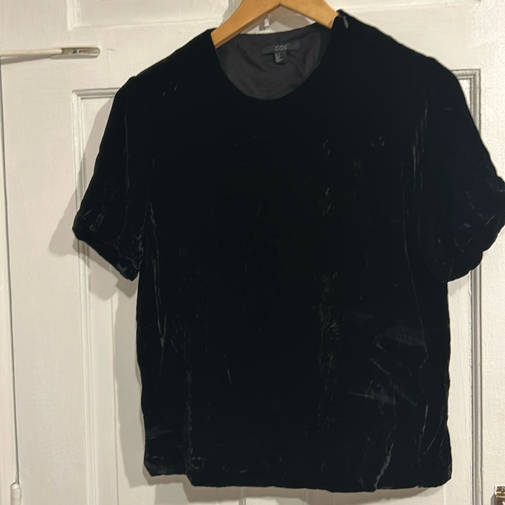 Top made of Black velvet beauty